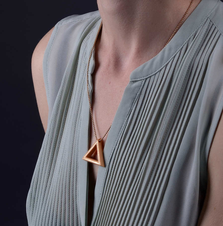 Ketting Geometrics Triangle Oker